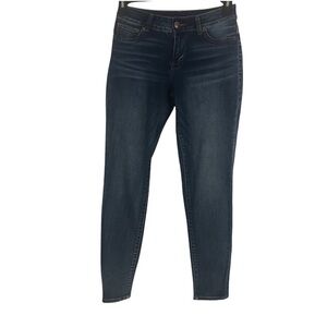 MAURICES Women’s Blue Jeans Sz Small Regular (4-6) Distressed Skinny Leg